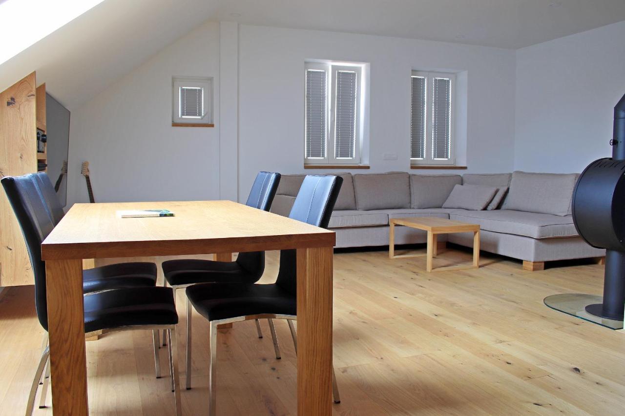 Cirus Apartments コチェーヴィエ エクステリア 写真